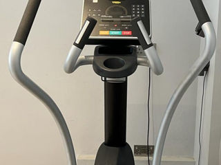 Эллиптический тренажер Technogym foto 5