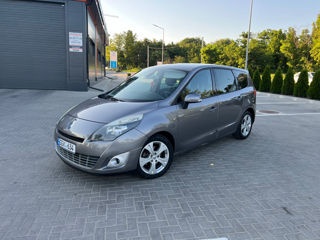 Renault Grand Scenic foto 3