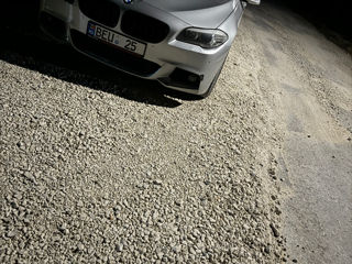 BMW 5 Series foto 3