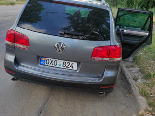 Volkswagen Touareg foto 4