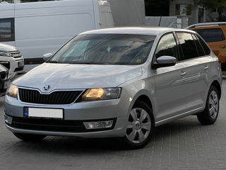 Skoda Rapid foto 1