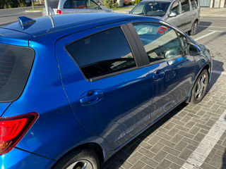 Toyota Yaris foto 3