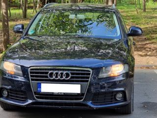 Audi A4 foto 1