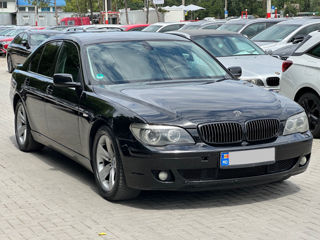 BMW 7 Series foto 4