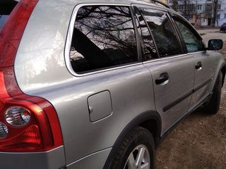 Volvo XC90 foto 1