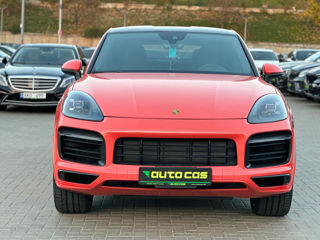 Porsche Cayenne Coupe foto 2