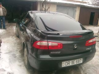 Renault Laguna foto 3