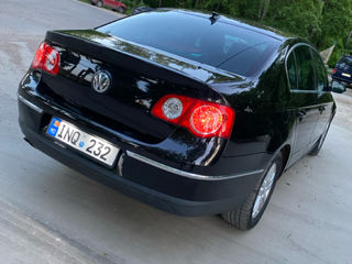 Volkswagen Passat foto 3