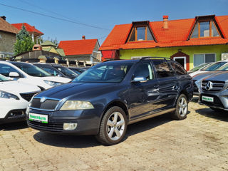 Skoda Octavia foto 1