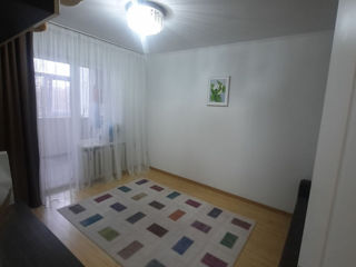 Apartament cu 2 camere, 47 m², Botanica, Chișinău foto 2