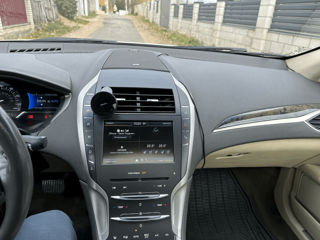 Lincoln MKZ foto 8