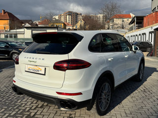 Porsche Cayenne foto 3