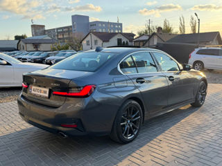 BMW 3 Series foto 4