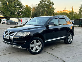 Volkswagen Touareg foto 3