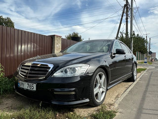 Mercedes S-Class foto 2