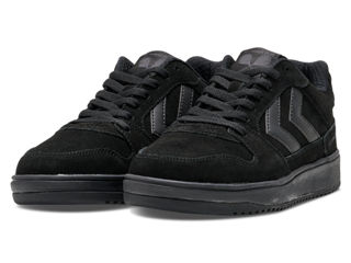 Новые замшевые кроссовки 44,5-45(28,5 см стелька) Hummel