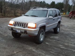 Jeep Grand Cherokee foto 1