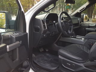 Ford F-150 foto 6