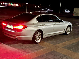 BMW 5 Series foto 5