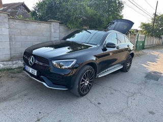 Mercedes GLC foto 1