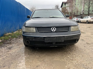 Volkswagen Passat foto 2