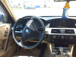 BMW 5 Series фото 2