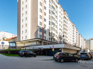 Apartament cu 2 camere, 67 m², Buiucani, Chișinău foto 1