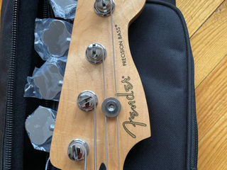 Fender Player Series P-Bass MN 3TS foto 3