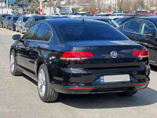 Volkswagen Passat foto 5