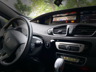 Renault Grand Scenic foto 5