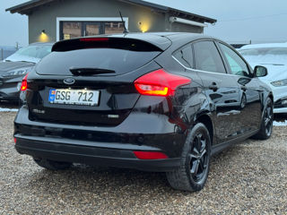 Ford Focus foto 6