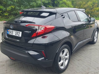 Toyota C-HR foto 5