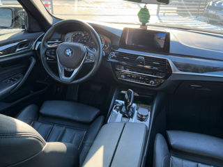 BMW 5 Series foto 5