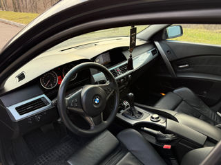 BMW 5 Series foto 12