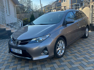 Toyota Auris foto 3