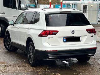 Volkswagen Tiguan foto 3