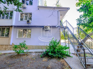 Apartament cu 5 camere sau mai multe, 130 m², Botanica, Chișinău foto 17