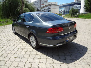 Volkswagen Passat foto 6