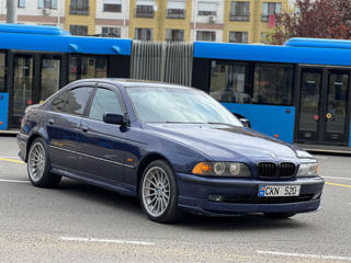 BMW 5 Series foto 6