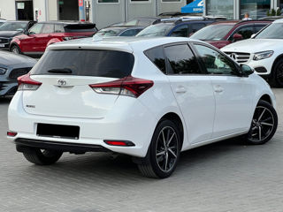 Toyota Auris foto 5