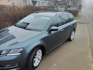 Skoda Octavia foto 2