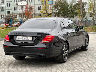 Mercedes E-Class foto 10