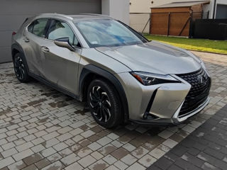 Lexus UX foto 3