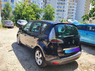 Renault Scenic foto 2