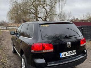 Volkswagen Touareg foto 6