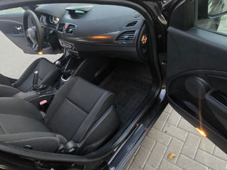 Renault Megane foto 9