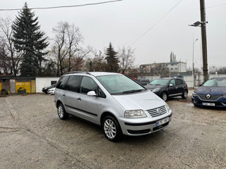 Volkswagen Sharan foto 3