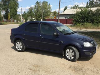 Dacia Logan foto 1