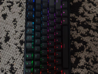 Keychron K8 RGB Wireless Red Switch foto 3