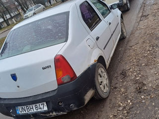 Dacia Logan foto 4